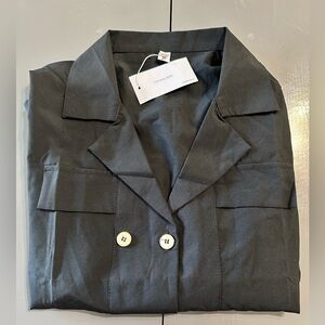 New button dress shirt